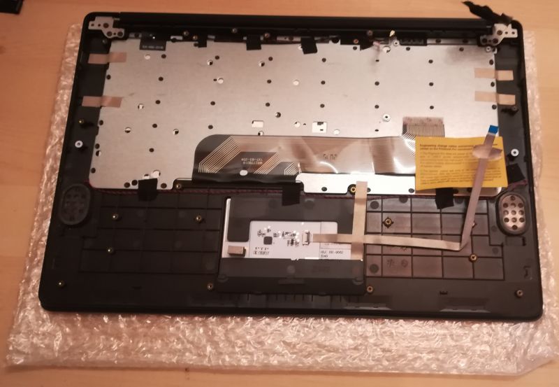 File:Pinebook Pro new keyboard-all-boards-removed.jpg